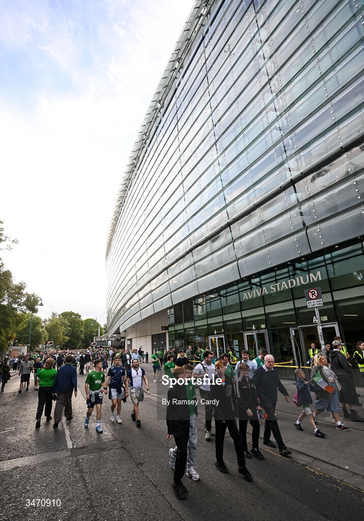 28 May 2026; A general view of supporters outside the Aviva Stadium before the international friendly match between Republic of Ireland and Qatar at the Aviva Stadium in Dublin. Photo by Ramsey Cardy/Sportsfile