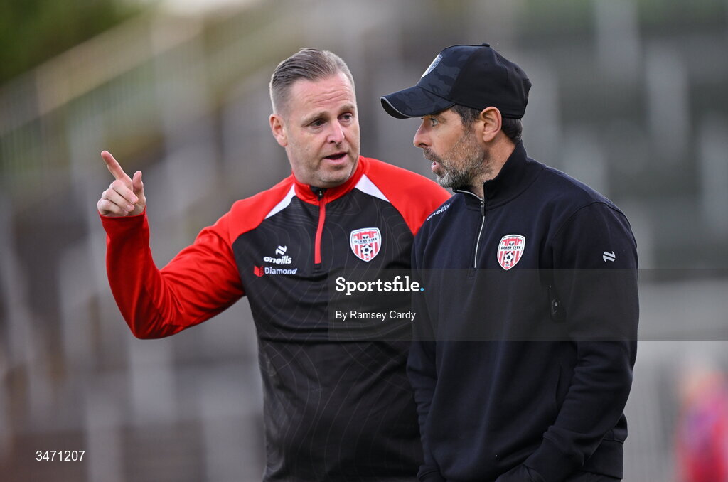 25 May 2026; Derry City manager Tiernan Lynch, right, and Derry City goalkeeping coach Anthony Fennelly during the SSE Airtricity Men’s Premier Division match between Derry City and Shelbourne at Find Insurance Celtic Park in Derry. Photo by Ramsey Cardy/Sportsfile