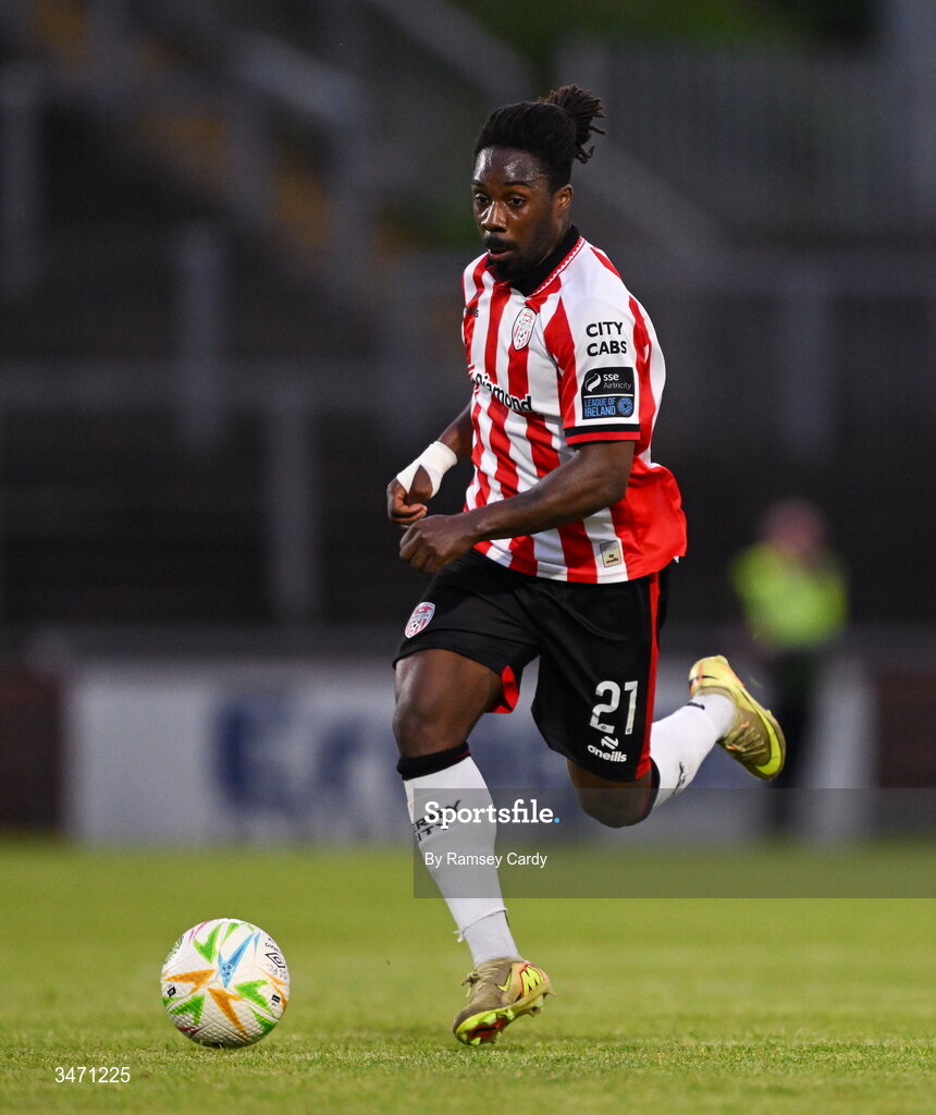 25 May 2026; Kevin dos Santos of Derry City during the SSE Airtricity Men’s Premier Division match between Derry City and Shelbourne at Find Insurance Celtic Park in Derry. Photo by Ramsey Cardy/Sportsfile