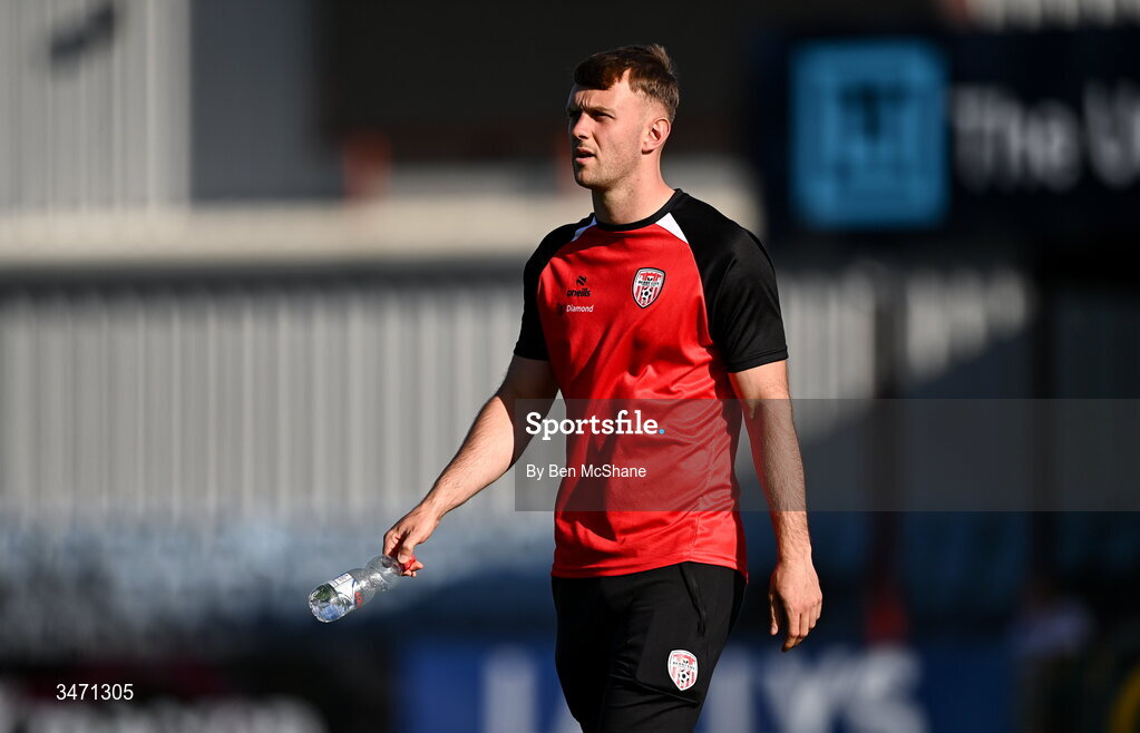 29 May 2026; Jamie Stott of Derry City before the SSE Airtricity Men’s Premier Division match between Dundalk and Derry City at Oriel Park in Dundalk, Louth. Photo by Ben McShane/Sportsfile