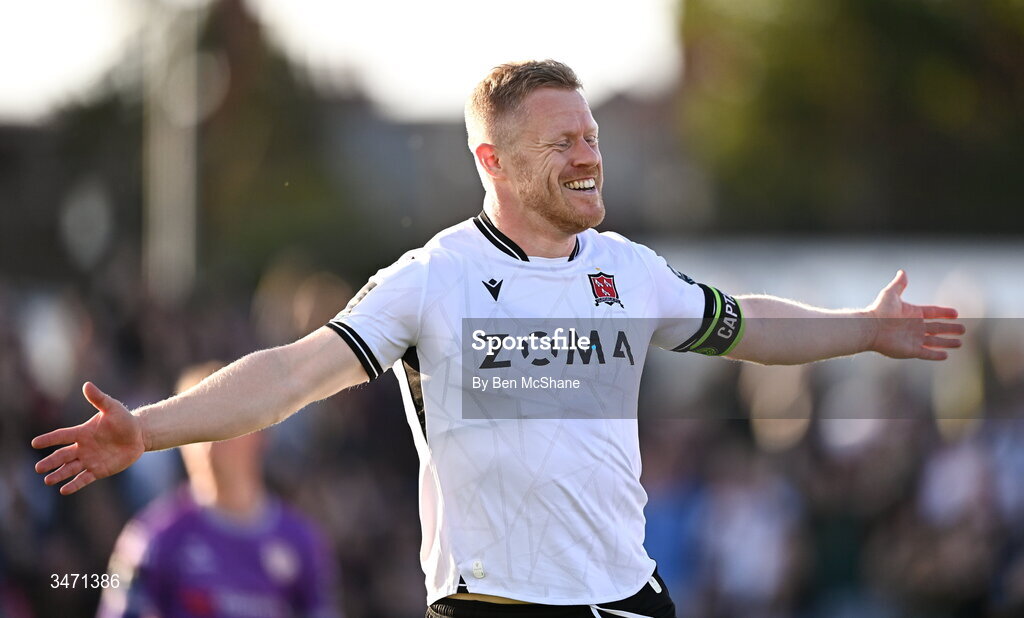 29 May 2026; Daryl Horgan of Dundalk celebrates after scoring his side's first goal during the SSE Airtricity Men’s Premier Division match between Dundalk and Derry City at Oriel Park in Dundalk, Louth. Photo by Ben McShane/Sportsfile