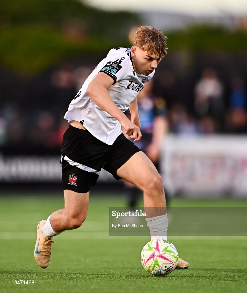 29 May 2026; Ronan Teahan of Dundalk during the SSE Airtricity Men’s Premier Division match between Dundalk and Derry City at Oriel Park in Dundalk, Louth. Photo by Ben McShane/Sportsfile
