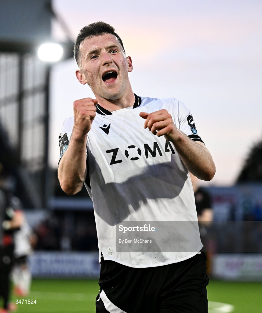 29 May 2026; Bobby Burns of Dundalk celebrates after the SSE Airtricity Men’s Premier Division match between Dundalk and Derry City at Oriel Park in Dundalk, Louth. Photo by Ben McShane/Sportsfile