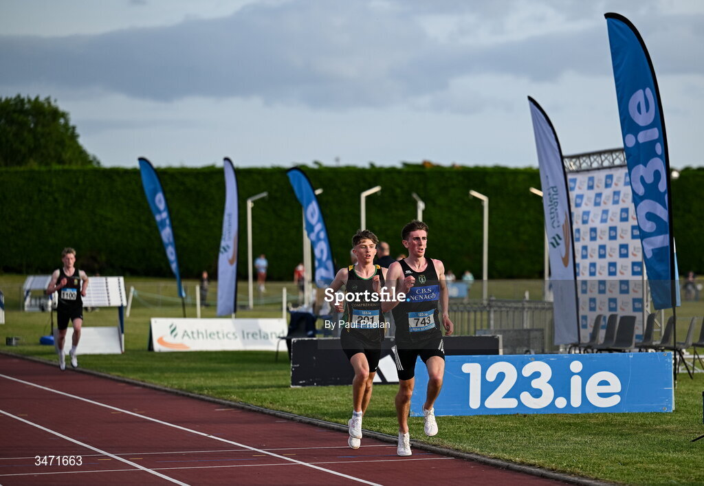 29 May 2026; Diarmuid Moloney of Nenagh CBS, Tipperary, and Lucas Lyons of St.Clare's Comprehensive Manorhamilton, Leitrim, competing in the senior boys 5000m during day one of the 123.ie All-Ireland Schools' Track and Field Championships at Tullamore Harriers Athletics Club in Offaly. Photo by Paul Phelan/Sportsfile
