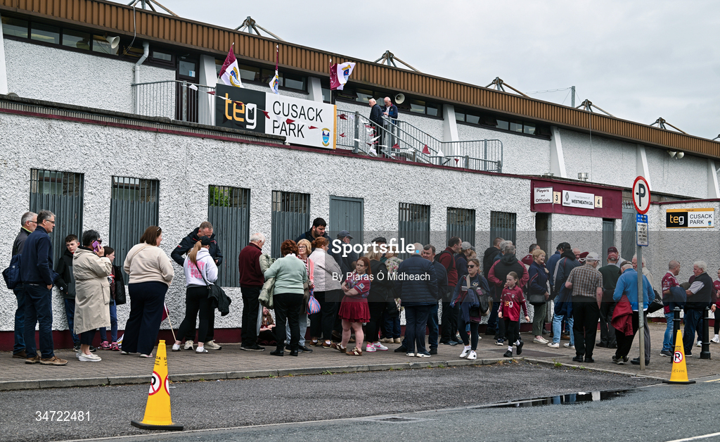 30 May 2026; Westmeath supporters wait for the gates to open before the GAA Football All-Ireland Senior Championship Round 1 match between Westmeath and Cavan at TEG Cusack Park in Mullingar, Westmeath. Photo by Piaras Ó Mídheach/Sportsfile