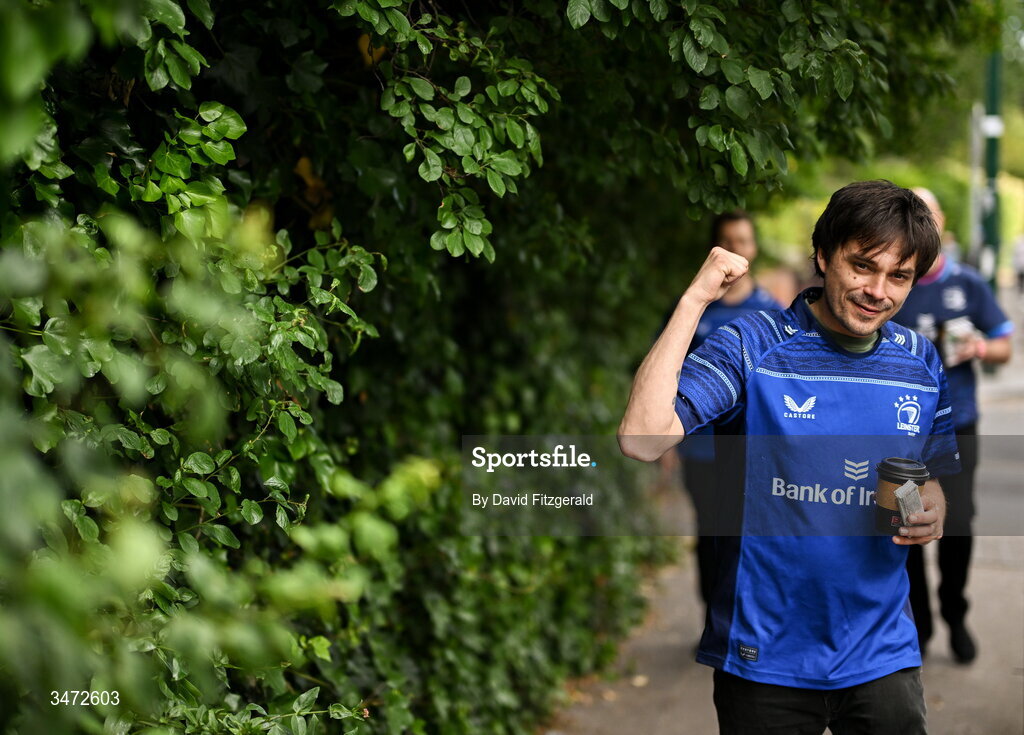 30 May 2026; Leinster supporters arrive before the United Rugby Championship quarter-final match between Leinster and Lions at the Aviva Stadium in Dublin. Photo by David Fitzgerald/Sportsfile