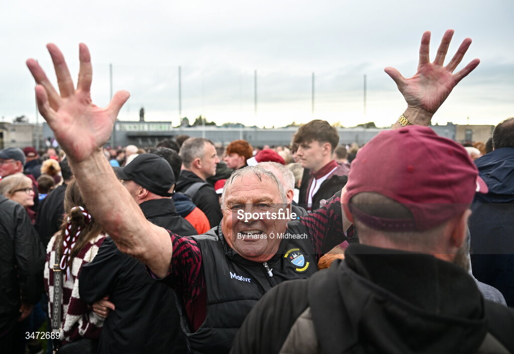 30 May 2026; Westmeath supporters celebrate after the GAA Football All-Ireland Senior Championship Round 1 match between Westmeath and Cavan at TEG Cusack Park in Mullingar, Westmeath. Photo by Piaras Ó Mídheach/Sportsfile