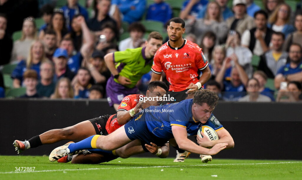 30 May 2026; Gus McCarthy of Leinster dives over to score his side's sixth try during the United Rugby Championship quarter-final match between Leinster and Lions at the Aviva Stadium in Dublin. Photo by Brendan Moran/Sportsfile