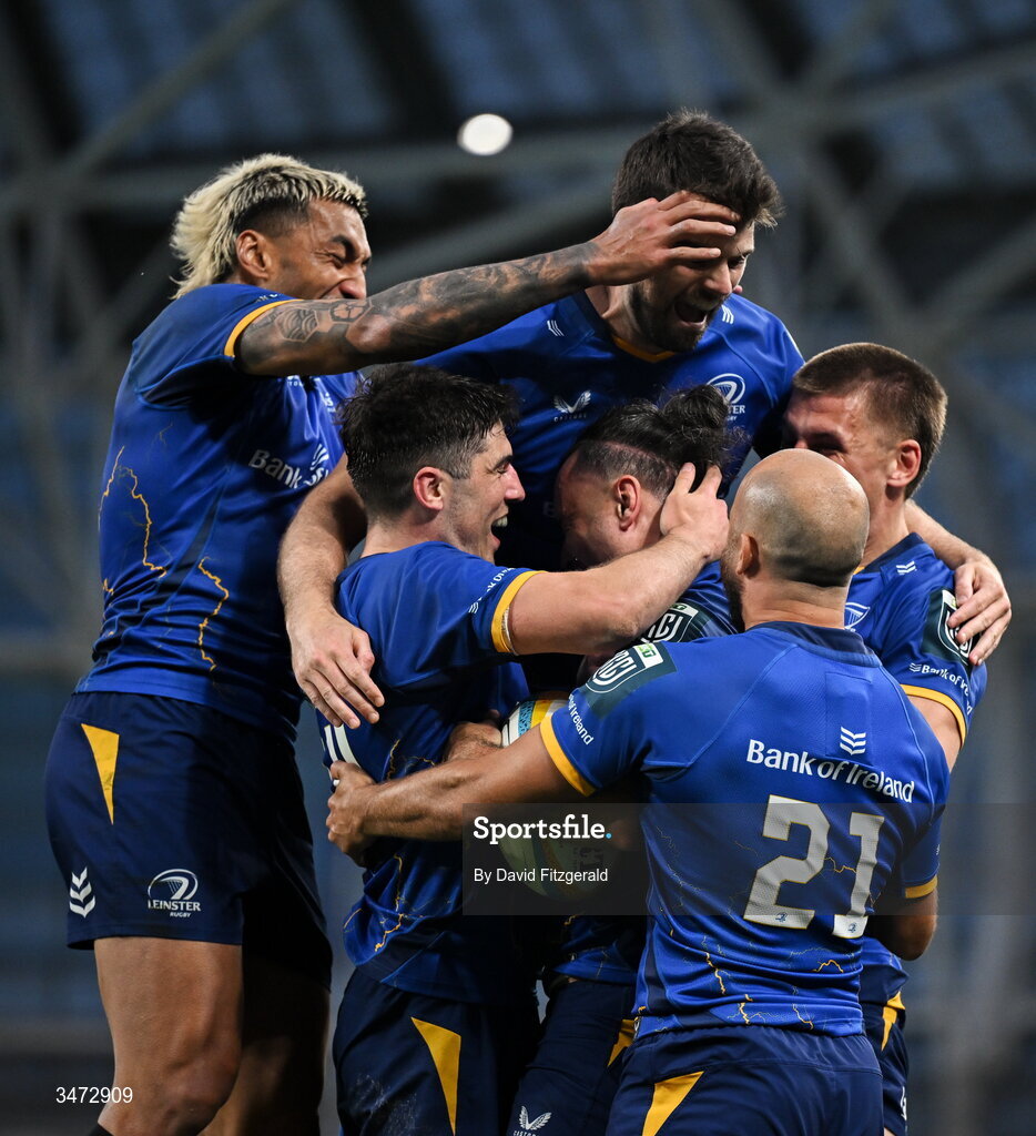 30 May 2026; James Lowe of Leinster, centre, celebrates with teammates after scoring their side's eighth try and becoming the new Leinster record try scorer during the United Rugby Championship quarter-final match between Leinster and Lions at the Aviva Stadium in Dublin. Photo by David Fitzgerald/Sportsfile
