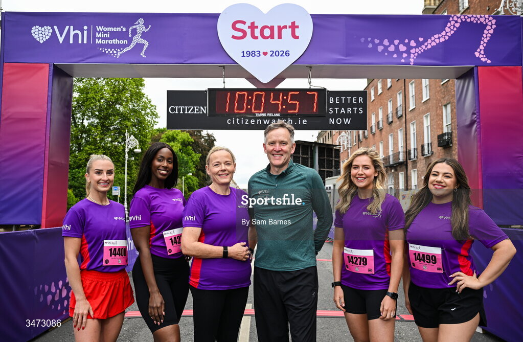 31 May 2026; Vhi ambassadors, from left, Nathalie Lennon, Katja Mia, Aimee Connolly and Clóda Scanlon with Dr Linda Keaveney, chief healthcare officer of VHI, and David O'Leary, race director, at the 2026 Vhi Women’s Mini Marathon. Almost 30,000 women from all over the country took to the streets of Dublin to run, walk and jog the 10km route, raising much needed funds for hundreds of charities around the country. www.vhiwomensminimarathon.ie. Photo by Sam Barnes/Sportsfile