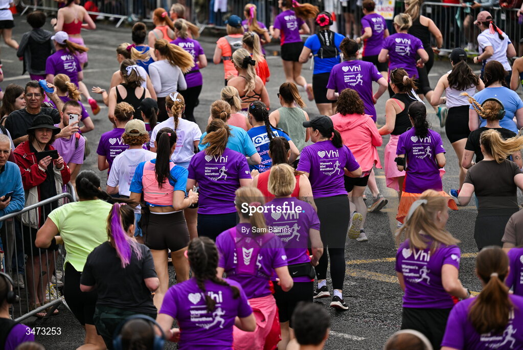 31 May 2026; Participants during the 2026 Vhi Women’s Mini Marathon. Almost 30,000 women from all over the country took to the streets of Dublin to run, walk and jog the 10km route, raising much needed funds for hundreds of charities around the country. www.vhiwomensminimarathon.ie. Photo by Sam Barnes/Sportsfile
