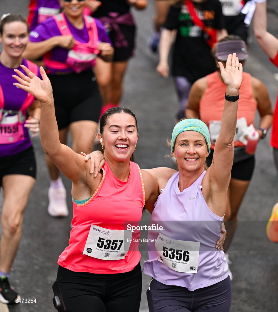 31 May 2026; Participants during the 2026 Vhi Women’s Mini Marathon. Almost 30,000 women from all over the country took to the streets of Dublin to run, walk and jog the 10km route, raising much needed funds for hundreds of charities around the country. www.vhiwomensminimarathon.ie. Photo by Sam Barnes/Sportsfile
