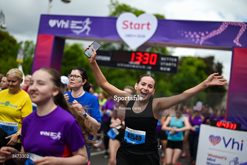 31 May 2026; Participants during the 2026 Vhi Women’s Mini Marathon. Almost 30,000 women from all over the country took to the streets of Dublin to run, walk and jog the 10km route, raising much needed funds for hundreds of charities around the country. www.vhiwomensminimarathon.ie. Photo by Ramsey Cardy/Sportsfile