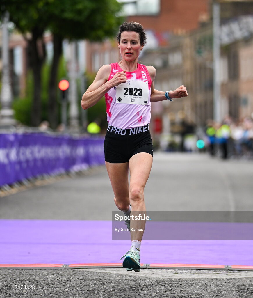 31 May 2026; Ide Nic Dhomhnaill crosses the line to finish second in the 2026 Vhi Women’s Mini Marathon. Almost 30,000 women from all over the country took to the streets of Dublin to run, walk and jog the 10km route, raising much needed funds for hundreds of charities around the country. www.vhiwomensminimarathon.ie. Photo by Sam Barnes/Sportsfile