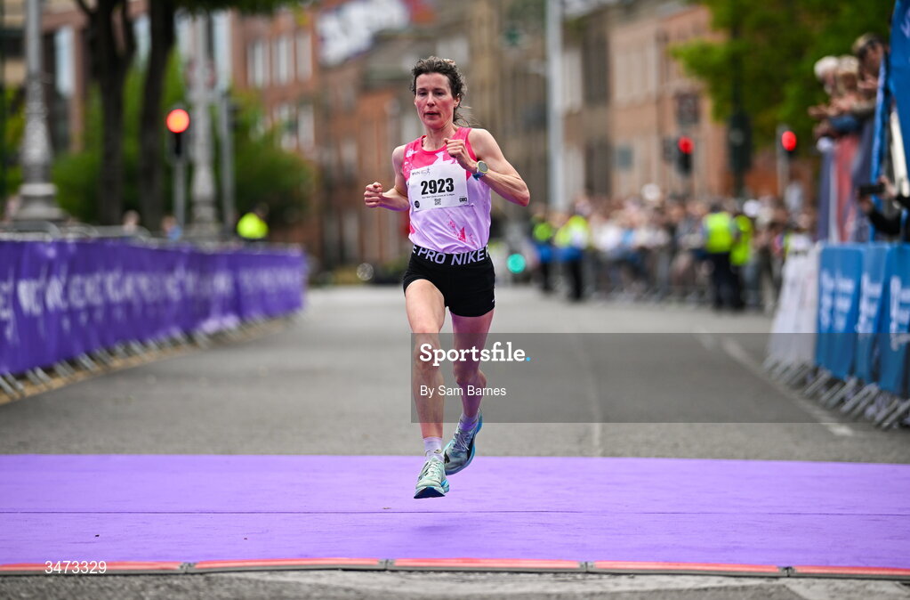 31 May 2026; Ide Nic Dhomhnaill crosses the line to finish second in the 2026 Vhi Women’s Mini Marathon. Almost 30,000 women from all over the country took to the streets of Dublin to run, walk and jog the 10km route, raising much needed funds for hundreds of charities around the country. www.vhiwomensminimarathon.ie. Photo by Sam Barnes/Sportsfile