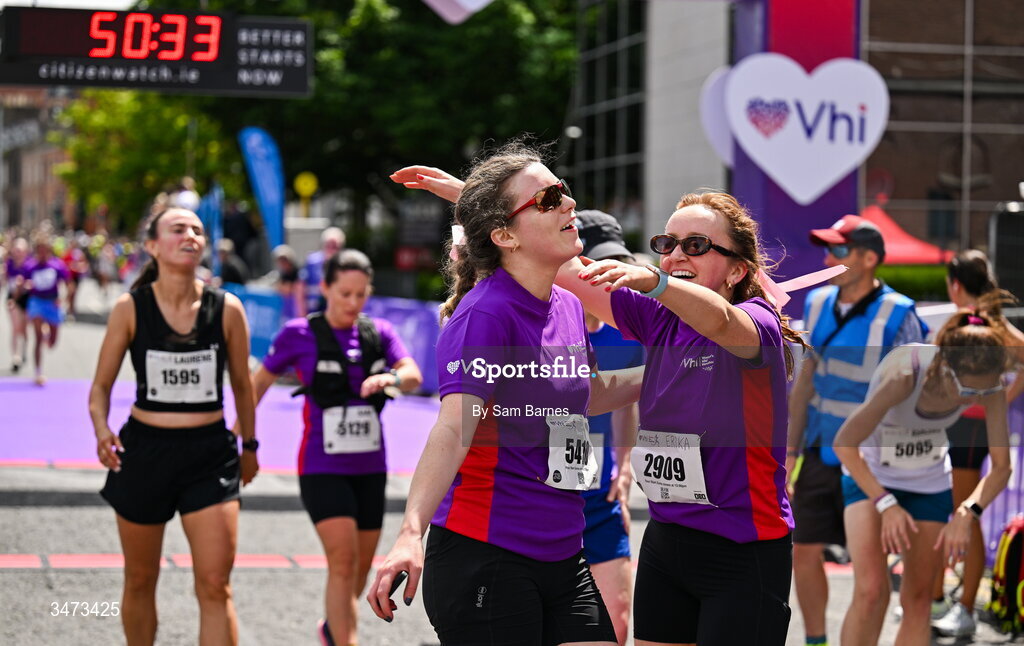 31 May 2026; Participants during the 2026 Vhi Women’s Mini Marathon. Almost 30,000 women from all over the country took to the streets of Dublin to run, walk and jog the 10km route, raising much needed funds for hundreds of charities around the country. www.vhiwomensminimarathon.ie. Photo by Sam Barnes/Sportsfile