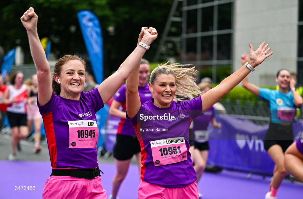 31 May 2026; Participants during the 2026 Vhi Women’s Mini Marathon. Almost 30,000 women from all over the country took to the streets of Dublin to run, walk and jog the 10km route, raising much needed funds for hundreds of charities around the country. www.vhiwomensminimarathon.ie. Photo by Sam Barnes/Sportsfile