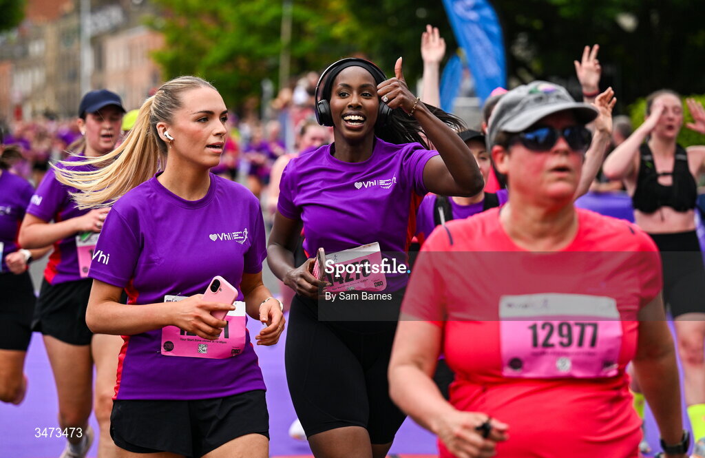 31 May 2026; VHI ambassador Katja Mia crosses the line in the 2026 Vhi Women’s Mini Marathon. Almost 30,000 women from all over the country took to the streets of Dublin to run, walk and jog the 10km route, raising much needed funds for hundreds of charities around the country. www.vhiwomensminimarathon.ie. Photo by Sam Barnes/Sportsfile