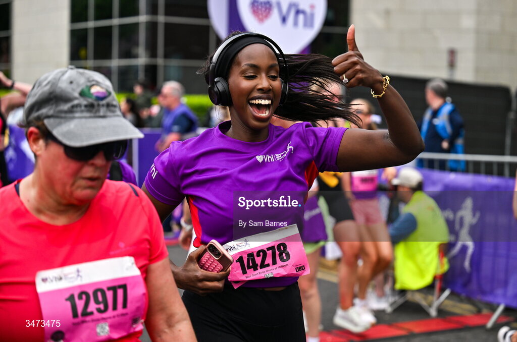 31 May 2026; VHI ambassador Katja Mia crosses the line in the 2026 Vhi Women’s Mini Marathon. Almost 30,000 women from all over the country took to the streets of Dublin to run, walk and jog the 10km route, raising much needed funds for hundreds of charities around the country. www.vhiwomensminimarathon.ie. Photo by Sam Barnes/Sportsfile