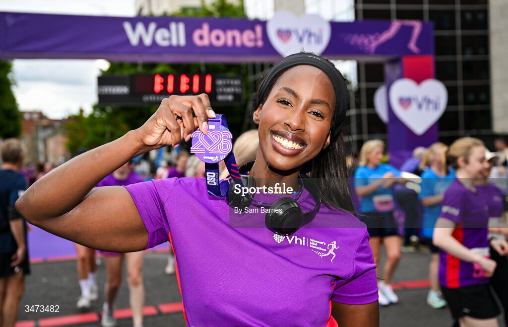 31 May 2026; VHI ambassador Katja Mia celebrates with her medal after the 2026 Vhi Women’s Mini Marathon. Almost 30,000 women from all over the country took to the streets of Dublin to run, walk and jog the 10km route, raising much needed funds for hundreds of charities around the country. www.vhiwomensminimarathon.ie. Photo by Sam Barnes/Sportsfile