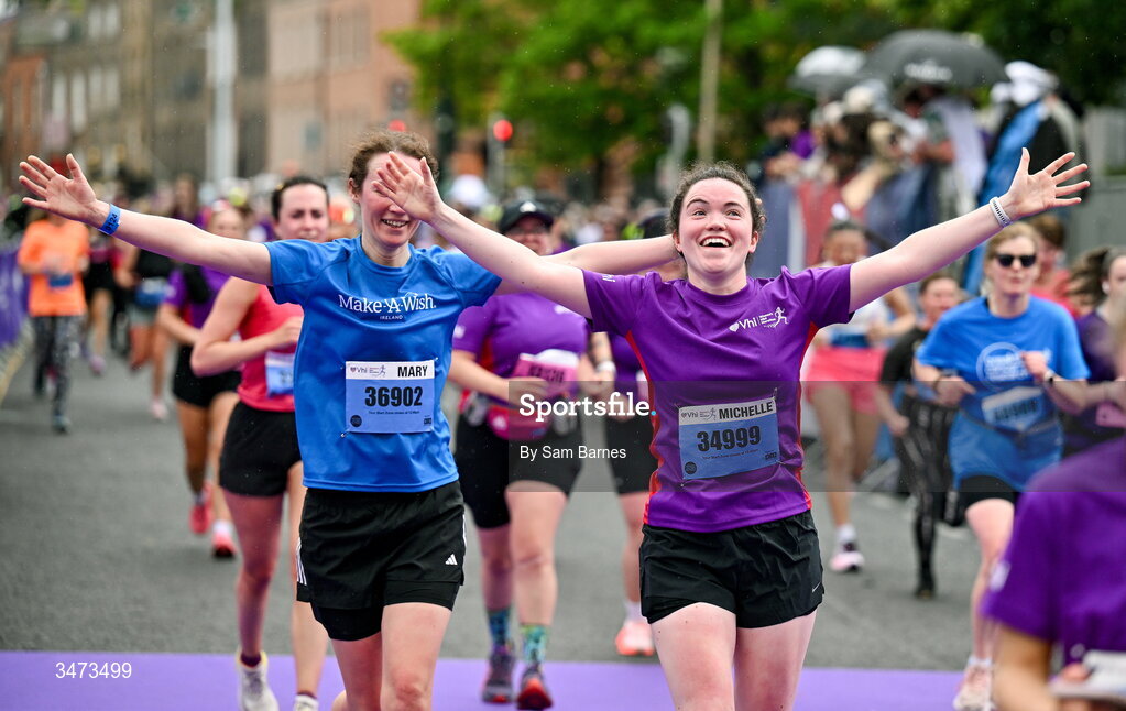 31 May 2026; Participants during the 2026 Vhi Women’s Mini Marathon. Almost 30,000 women from all over the country took to the streets of Dublin to run, walk and jog the 10km route, raising much needed funds for hundreds of charities around the country. www.vhiwomensminimarathon.ie. Photo by Sam Barnes/Sportsfile