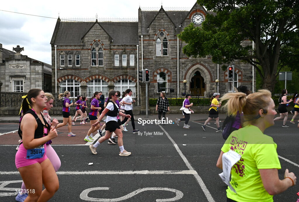 31 May 2026; Participants during the 2026 Vhi Women’s Mini Marathon. Almost 30,000 women from all over the country took to the streets of Dublin to run, walk and jog the 10km route, raising much needed funds for hundreds of charities around the country. www.vhiwomensminimarathon.ie. Photo by Tyler Miller/Sportsfile