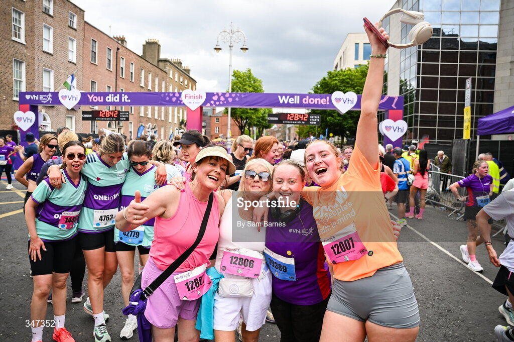 31 May 2026; Participants during the 2026 Vhi Women’s Mini Marathon. Almost 30,000 women from all over the country took to the streets of Dublin to run, walk and jog the 10km route, raising much needed funds for hundreds of charities around the country. www.vhiwomensminimarathon.ie. Photo by Sam Barnes/Sportsfile