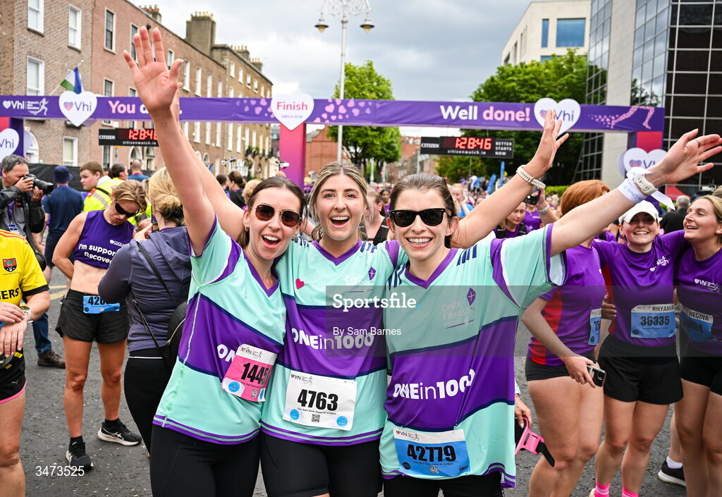 31 May 2026; Participants during the 2026 Vhi Women’s Mini Marathon. Almost 30,000 women from all over the country took to the streets of Dublin to run, walk and jog the 10km route, raising much needed funds for hundreds of charities around the country. www.vhiwomensminimarathon.ie. Photo by Sam Barnes/Sportsfile