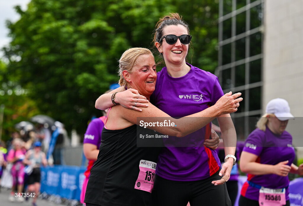 31 May 2026; Participants during the 2026 Vhi Women’s Mini Marathon. Almost 30,000 women from all over the country took to the streets of Dublin to run, walk and jog the 10km route, raising much needed funds for hundreds of charities around the country. www.vhiwomensminimarathon.ie. Photo by Sam Barnes/Sportsfile