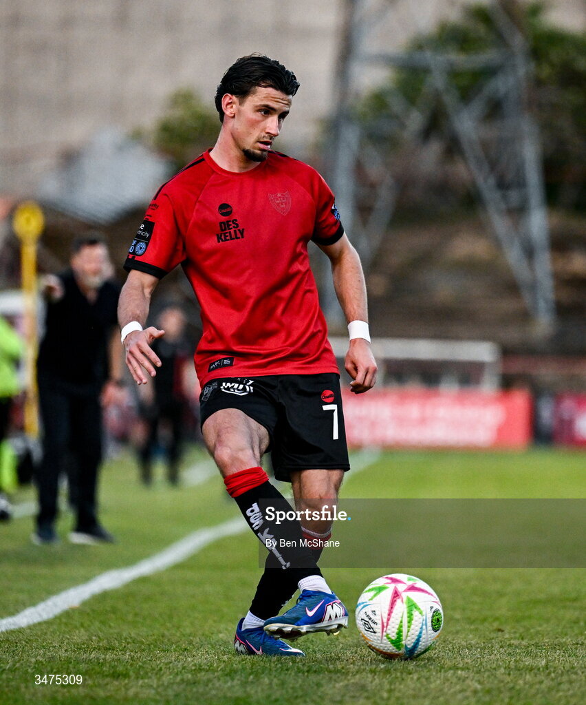 25 May 2026; Connor Parsons of Bohemians during the SSE Airtricity Men’s Premier Division match between Bohemians and Shamrock Rovers at Dalymount Park in Dublin. Photo by Ben McShane/Sportsfile