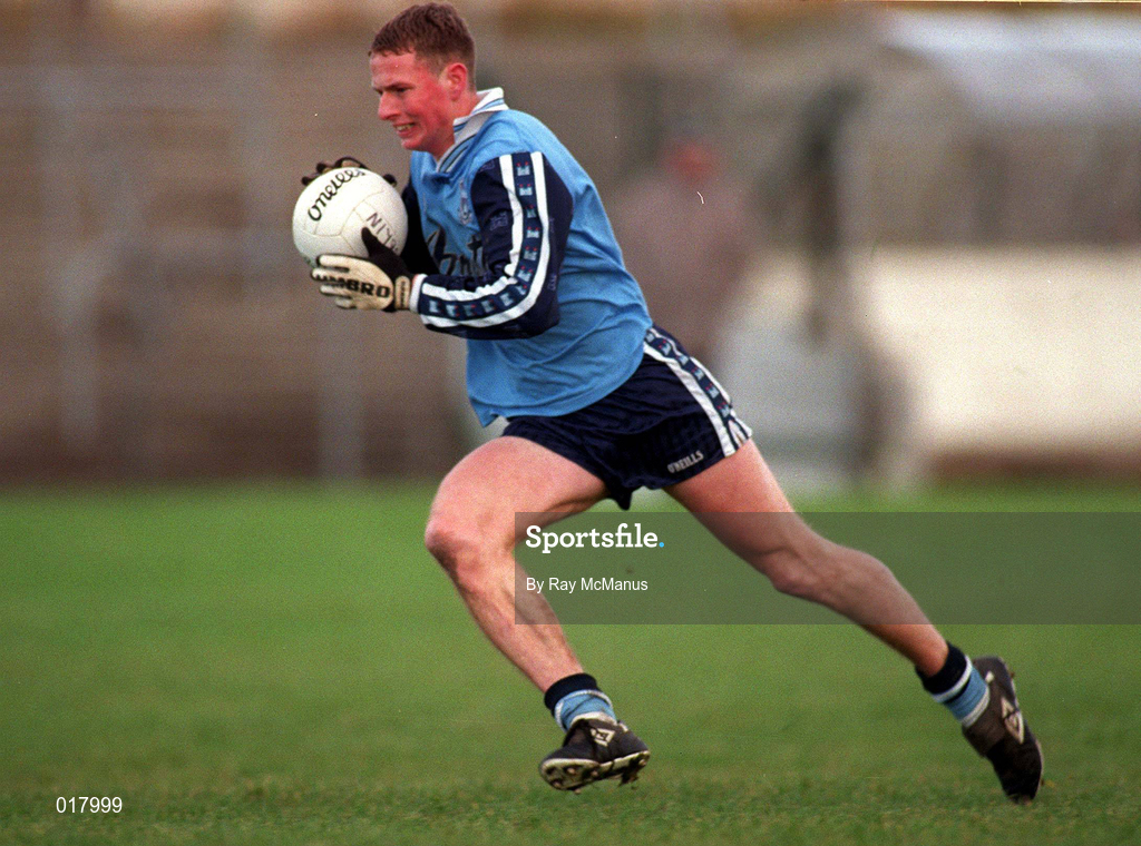 16 January 1999; Enda Crinnion of Dublin during the O'Byrne Cup Quarter-Final match between Carlow and Dublin at Dr Cullen Park in Carlow. Photo by Ray McManus/Sportsfile