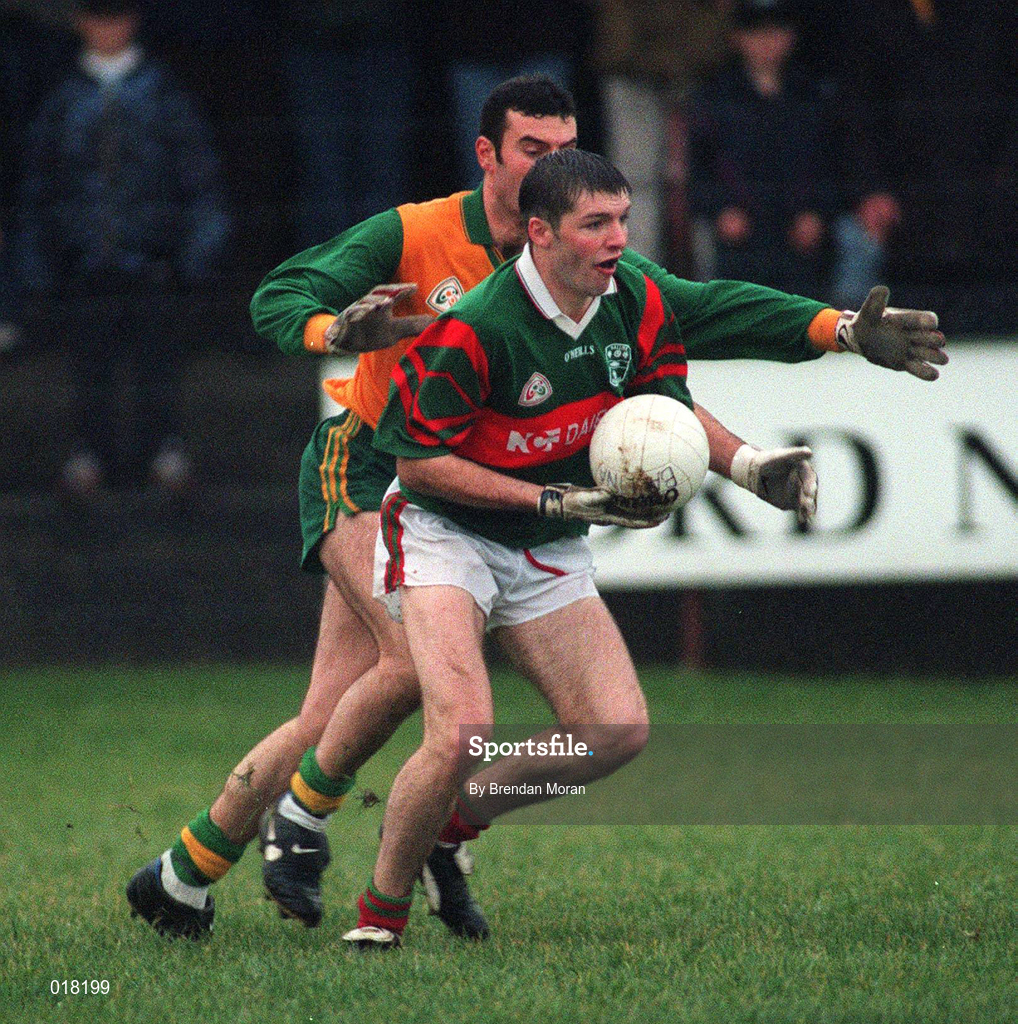 21 November 1998; Kenneth Golden of Ballina Stephenites  during the AIB Connacht Senior Club Football Championship Quarter-Final match between Ballina Stephenites and Corofin in Ballina in Mayo. Photo by Brendan Moran/Sportsfile