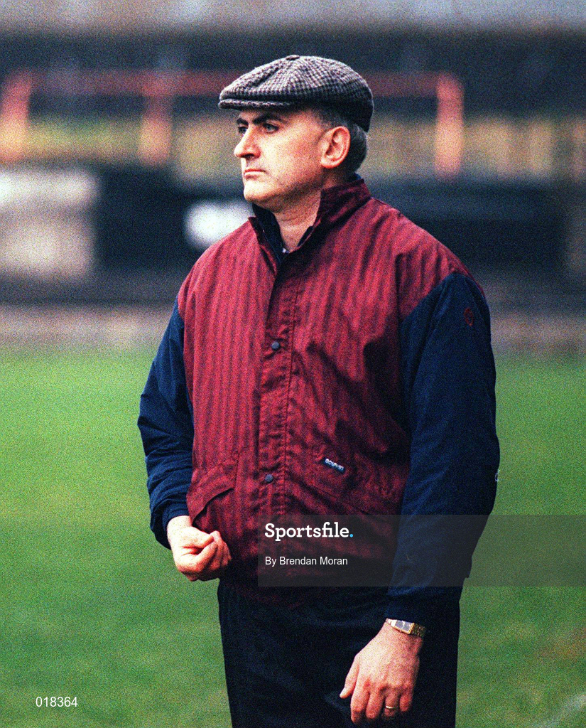 13 December 1998; Doonbeg Manager Pat Hanrahan during the AIB Munster Senior Club Football Championship Final match between Doonbeg and Moyle Rovers at the Gaelic Grounds in Limerick. Photo by Brendan Moran/Sportsfile