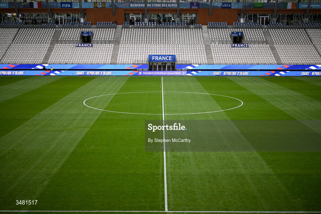9 June 2026; A general view of Stade des Alpes before the 2027 FIFA Women’s World Cup Qualifier match between France and Republic of Ireland at Stade des Alpes in Grenoble, France. Photo by Stephen McCarthy/Sportsfile