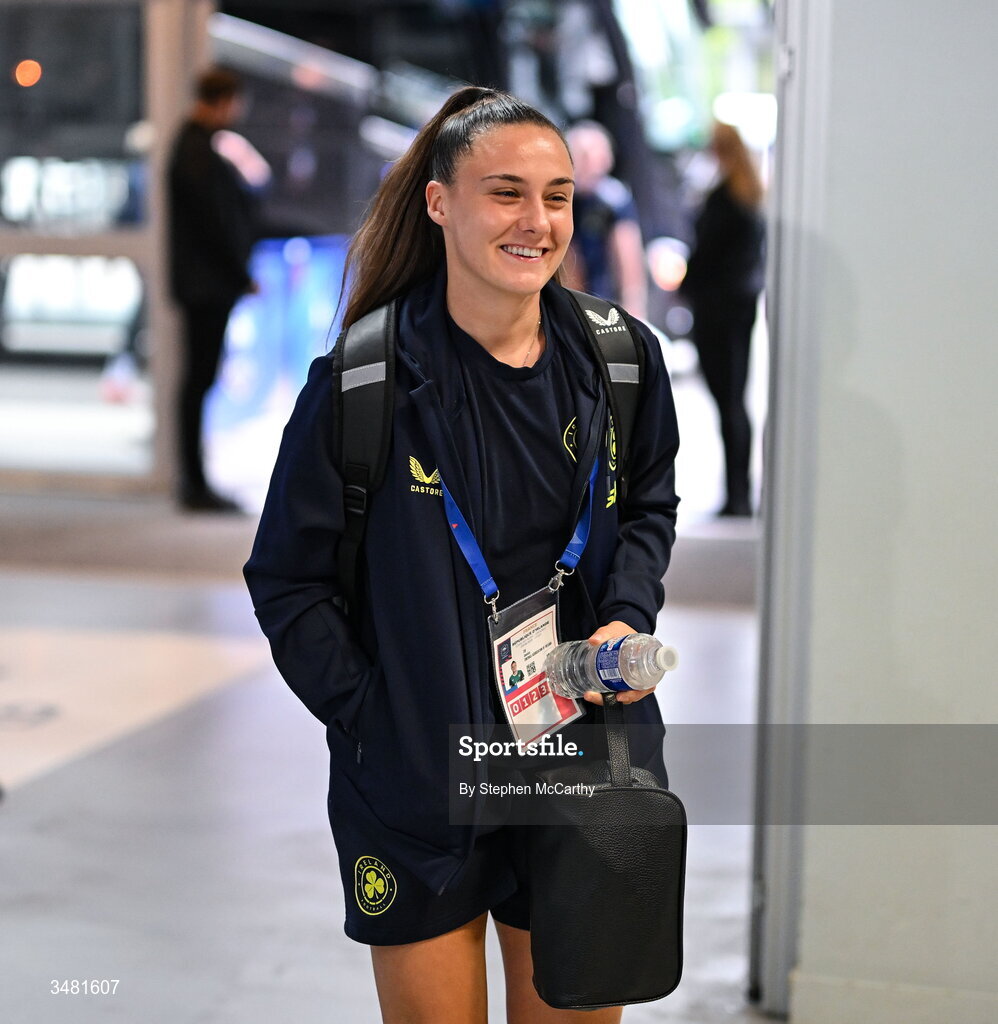 9 June 2026; Jess Ziu of Republic of Ireland arrives before the 2027 FIFA Women’s World Cup Qualifier match between France and Republic of Ireland at Stade des Alpes in Grenoble, France. Photo by Stephen McCarthy/Sportsfile