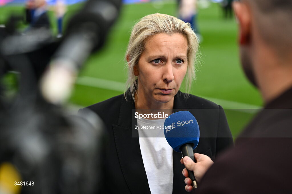 9 June 2026; Republic of Ireland head coach Carla Ward is interviewed before the 2027 FIFA Women’s World Cup Qualifier match between France and Republic of Ireland at Stade des Alpes in Grenoble, France. Photo by Stephen McCarthy/Sportsfile