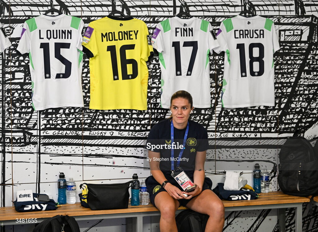9 June 2026; Jamie Finn of Republic of Ireland in the dressing room before the 2027 FIFA Women’s World Cup Qualifier match between France and Republic of Ireland at Stade des Alpes in Grenoble, France. Photo by Stephen McCarthy/Sportsfile