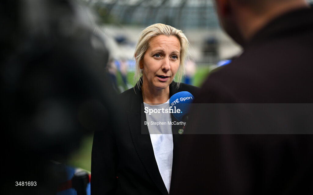 9 June 2026; Republic of Ireland head coach Carla Ward is interviewed before the 2027 FIFA Women’s World Cup Qualifier match between France and Republic of Ireland at Stade des Alpes in Grenoble, France. Photo by Stephen McCarthy/Sportsfile