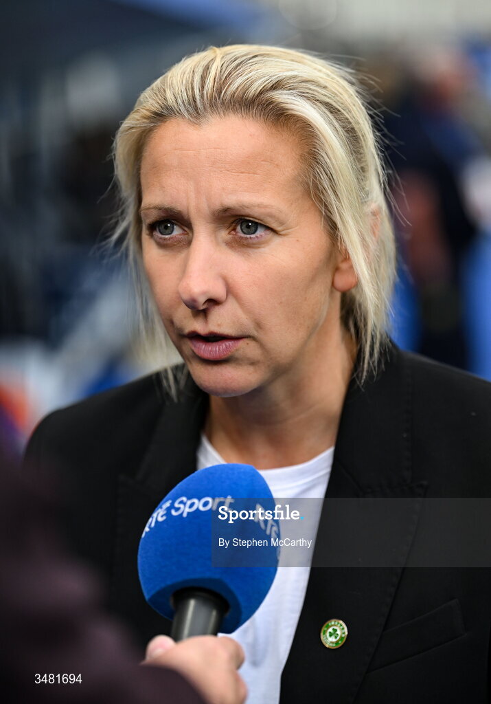 9 June 2026; Republic of Ireland head coach Carla Ward is interviewed before the 2027 FIFA Women’s World Cup Qualifier match between France and Republic of Ireland at Stade des Alpes in Grenoble, France. Photo by Stephen McCarthy/Sportsfile