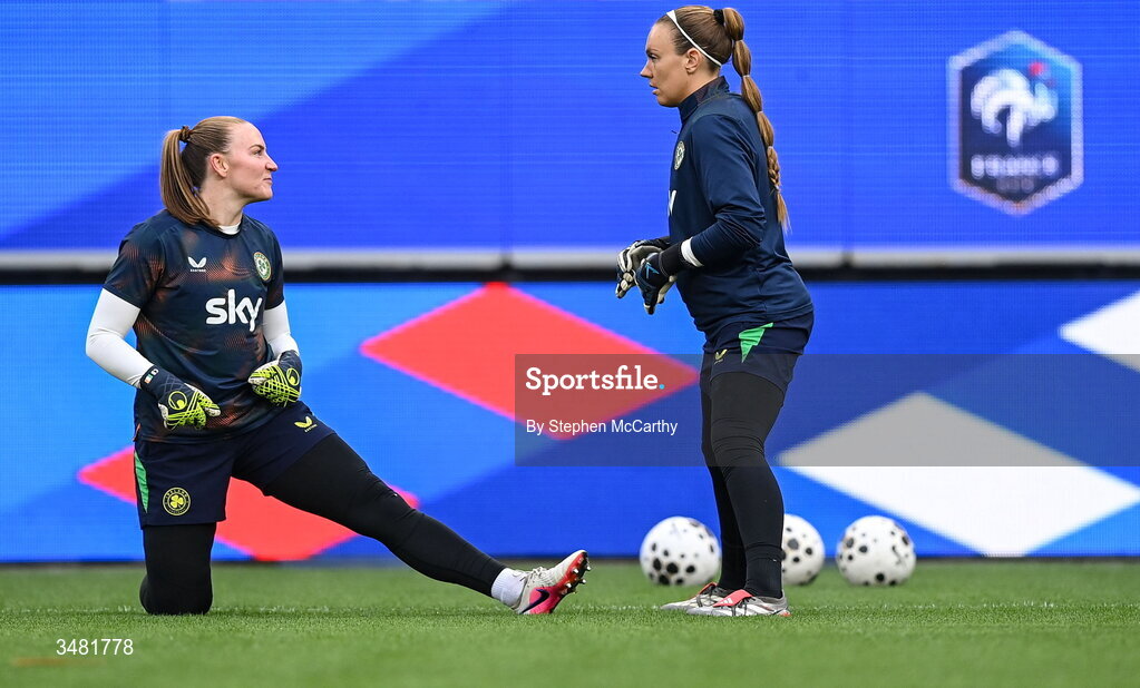 9 June 2026; Republic of Ireland goalkeepers Courtney Brosnan and Grace Moloney warm up before the 2027 FIFA Women’s World Cup Qualifier match between France and Republic of Ireland at Stade des Alpes in Grenoble, France. Photo by Stephen McCarthy/Sportsfile