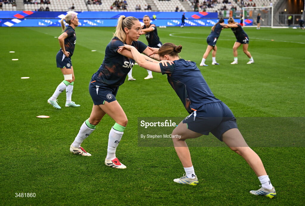 9 June 2026; Megan Connolly and Emily Murphy of Republic of Ireland warm up before the 2027 FIFA Women’s World Cup Qualifier match between France and Republic of Ireland at Stade des Alpes in Grenoble, France. Photo by Stephen McCarthy/Sportsfile