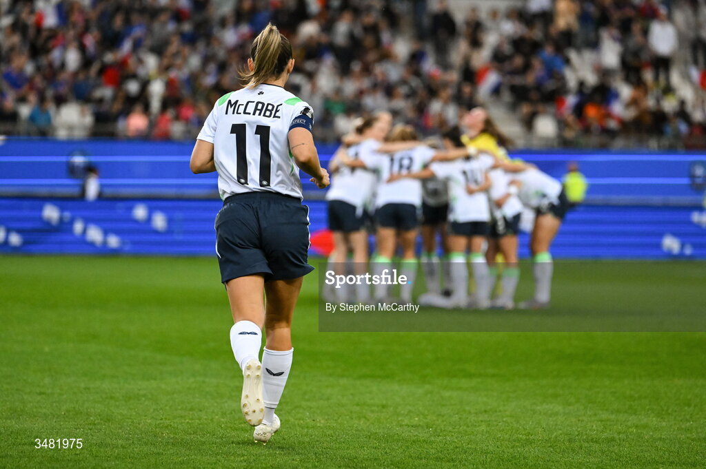 9 June 2026; Republic of Ireland captain Katie McCabe runs to join the team huddle before the 2027 FIFA Women’s World Cup Qualifier match between France and Republic of Ireland at Stade des Alpes in Grenoble, France. Photo by Stephen McCarthy/Sportsfile