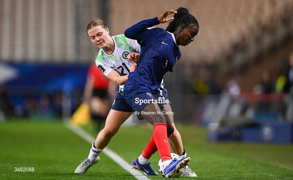 9 June 2026; Thiniba Samoura of France in action against Emily Murphy of Republic of Ireland during the 2027 FIFA Women’s World Cup Qualifier match between France and Republic of Ireland at Stade des Alpes in Grenoble, France. Photo by Stephen McCarthy/Sportsfile