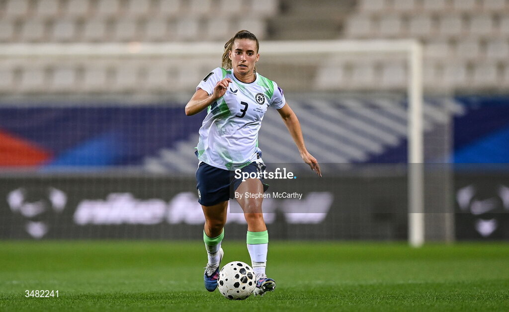 9 June 2026; Chloe Mustaki of Republic of Ireland during the 2027 FIFA Women’s World Cup Qualifier match between France and Republic of Ireland at Stade des Alpes in Grenoble, France. Photo by Stephen McCarthy/Sportsfile