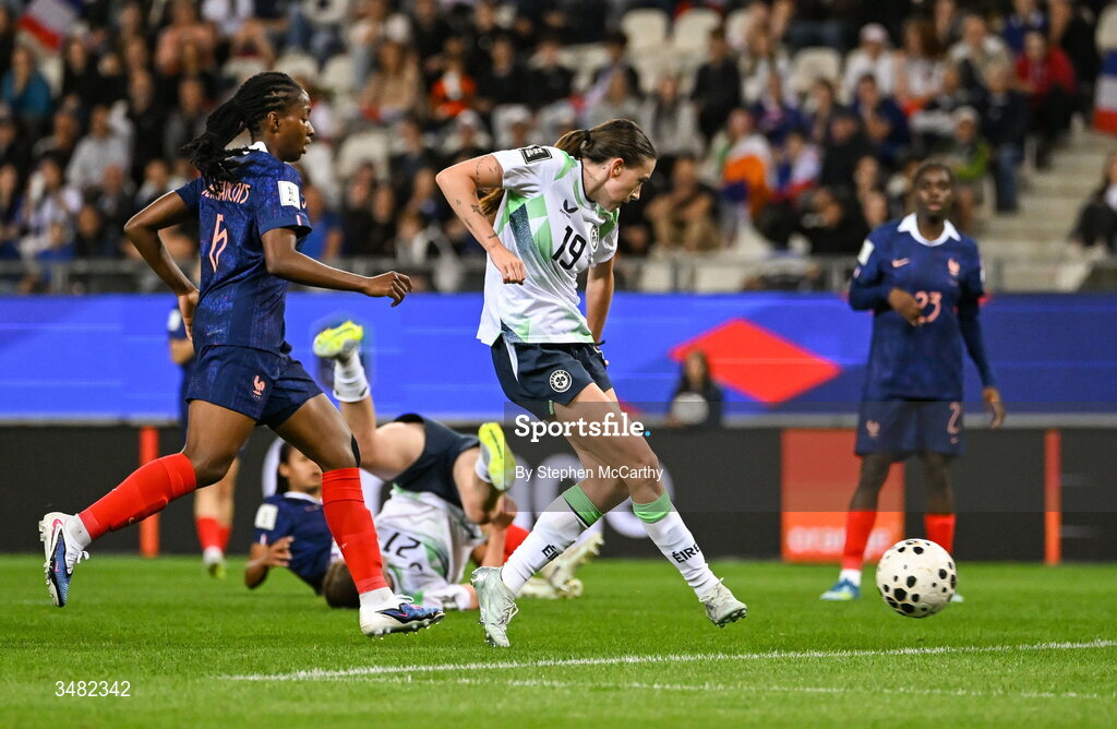 9 June 2026; Abbie Larkin of Republic of Ireland has a shot on goal during the 2027 FIFA Women’s World Cup Qualifier match between France and Republic of Ireland at Stade des Alpes in Grenoble, France. Photo by Stephen McCarthy/Sportsfile