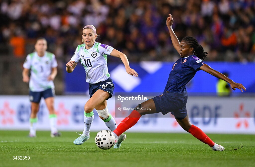 9 June 2026; Denise O’Sullivan of Republic of Ireland in action against Oriane Jean-Francois of France during the 2027 FIFA Women’s World Cup Qualifier match between France and Republic of Ireland at Stade des Alpes in Grenoble, France. Photo by Stephen McCarthy/Sportsfile