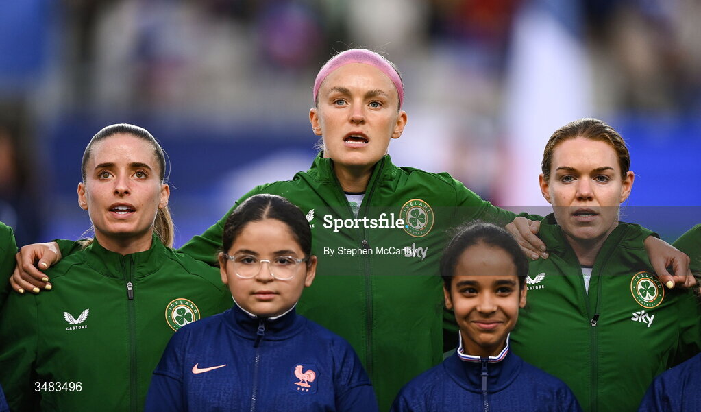9 June 2026; Republic of Ireland players, from left, Chloe Mustaki, Caitlin Hayes and Aoife Mannion before the 2027 FIFA Women’s World Cup Qualifier match between France and Republic of Ireland at Stade des Alpes in Grenoble, France. Photo by Stephen McCarthy/Sportsfile