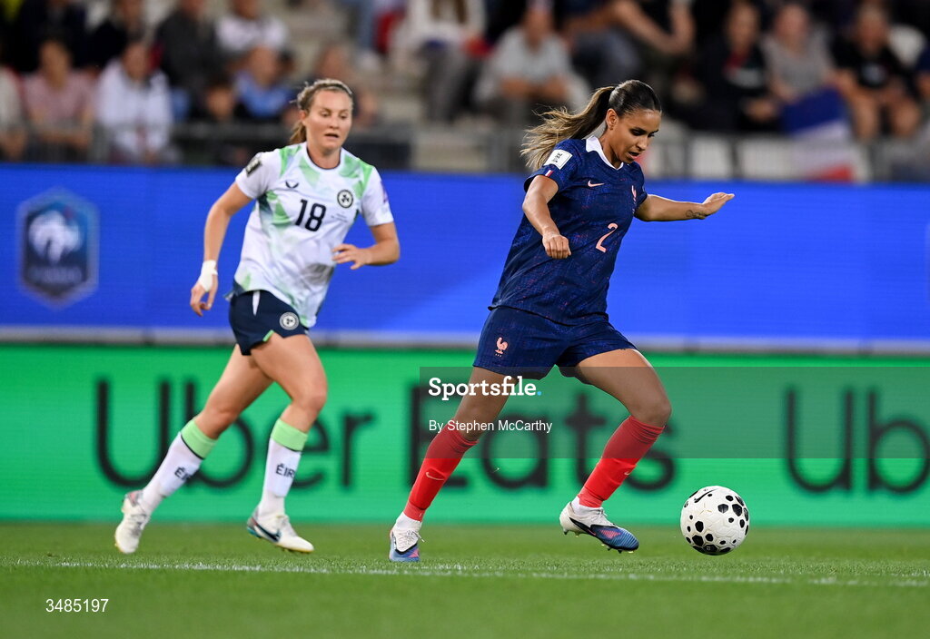 9 June 2026; Maelle Lakrar of France during the 2027 FIFA Women’s World Cup Qualifier match between France and Republic of Ireland at Stade des Alpes in Grenoble, France. Photo by Stephen McCarthy/Sportsfile