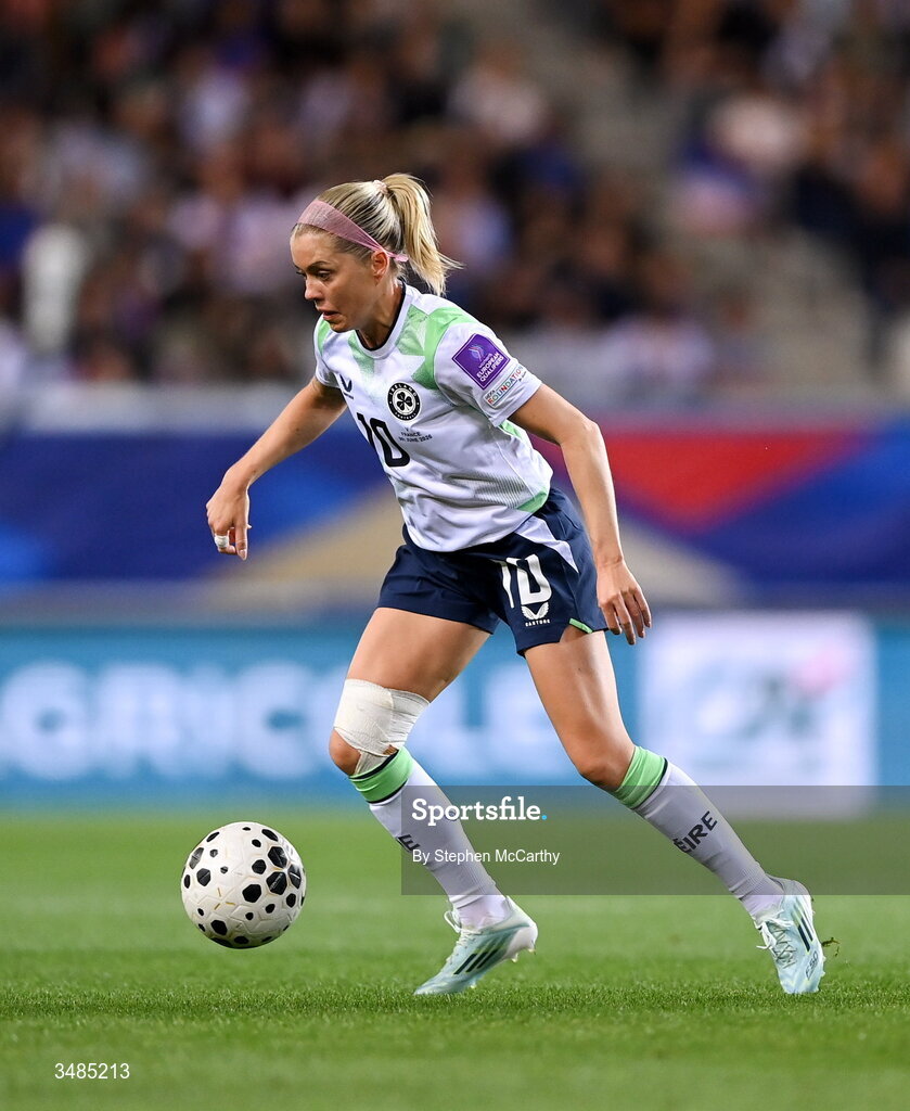 9 June 2026; Denise O’Sullivan of Republic of Ireland during the 2027 FIFA Women’s World Cup Qualifier match between France and Republic of Ireland at Stade des Alpes in Grenoble, France. Photo by Stephen McCarthy/Sportsfile