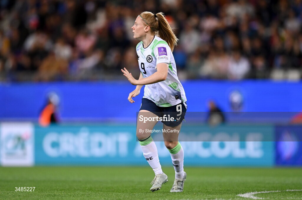 9 June 2026; Amber Barrett of Republic of Ireland during the 2027 FIFA Women’s World Cup Qualifier match between France and Republic of Ireland at Stade des Alpes in Grenoble, France. Photo by Stephen McCarthy/Sportsfile